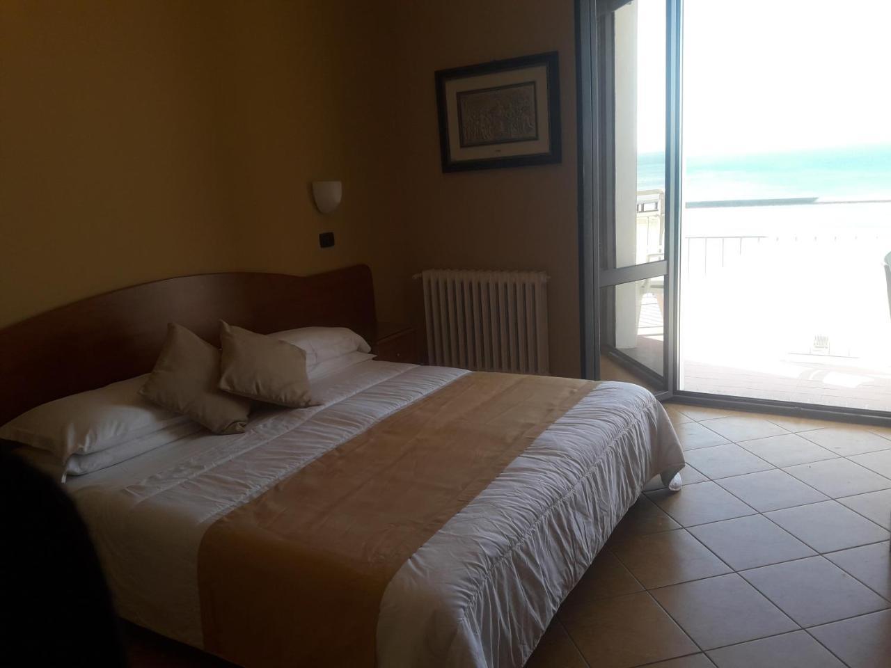 Hotel Beaurivage Senigallia Eksteriør bilde